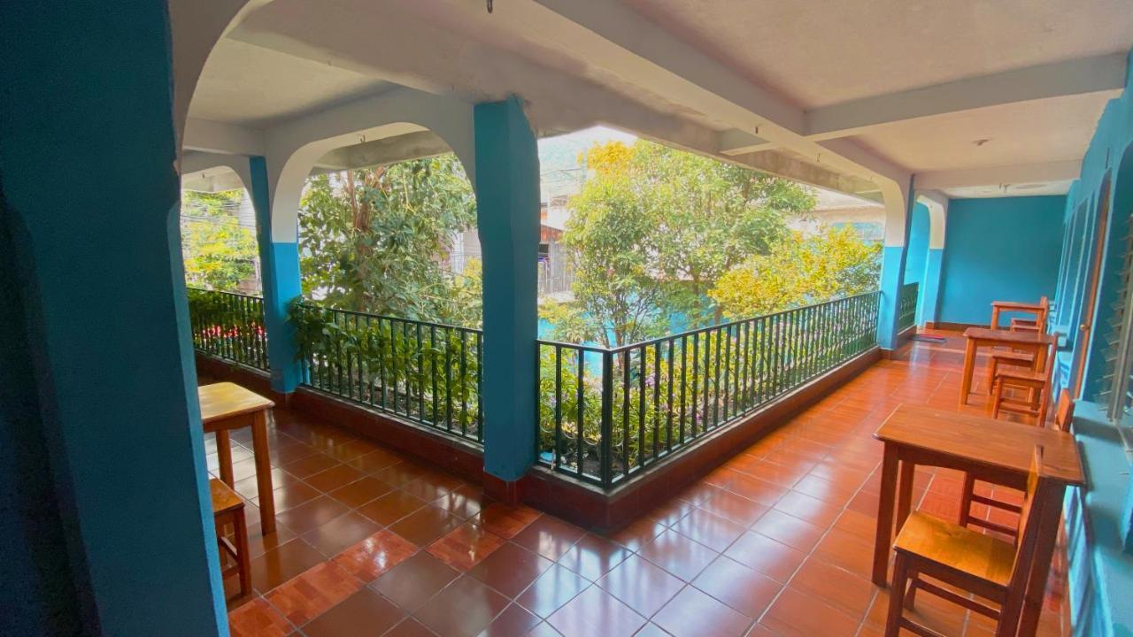 Hotel Posada Don Carlos Panajachel Zewnętrze zdjęcie